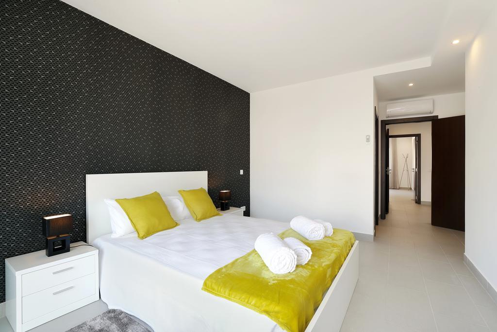 Original 3 Bedroom Downtown Албуфейра Экстерьер фото
