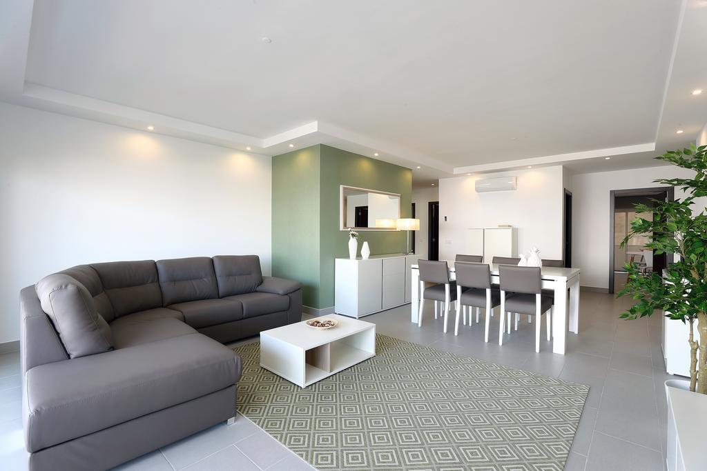 Original 3 Bedroom Downtown Албуфейра Экстерьер фото
